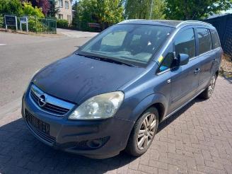 Opel Zafira  picture 3