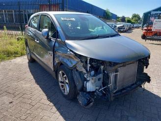 Salvage car Opel Crossland  2018/4