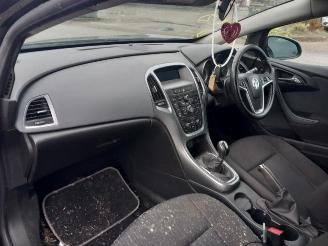 Opel Astra Astra J GTC (PD2/PF2), Hatchback 3-drs, 2011 / 2018 1.4 Turbo 16V ecoFLEX 140 picture 10
