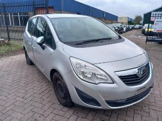 Vrakbiler auto Opel Meriva Meriva (B), MPV, 2010 / 2017 1.4 Turbo 16V Ecotec 2011