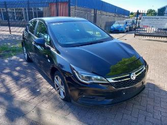 demontáž osobní automobily Opel Astra Astra K, Hatchback 5-drs, 2015 / 2022 1.0 SIDI Turbo 12V 2018/3
