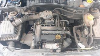 Opel Corsa Corsa C (F08/68), Hatchback, 2000 / 2009 1.0 12V picture 9