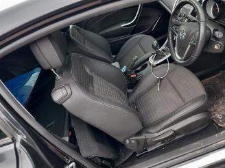 Opel Astra Astra J GTC (PD2/PF2), Hatchback 3-drs, 2011 / 2018 1.4 Turbo 16V ecoFLEX 120 picture 14