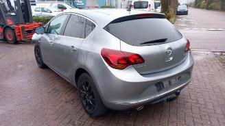 Opel Astra Astra J (PC6/PD6/PE6/PF6), Hatchback 5-drs, 2009 / 2015 1.4 Turbo 16V picture 5