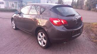 Opel Astra Astra J (PC6/PD6/PE6/PF6), Hatchback 5-drs, 2009 / 2015 1.4 Turbo 16V picture 5
