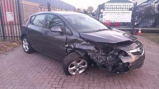 rozbiórka samochody osobowe Opel Astra Astra J (PC6/PD6/PE6/PF6), Hatchback 5-drs, 2009 / 2015 1.4 Turbo 16V 2011/11