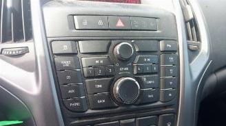 Opel Astra Astra J (PC6/PD6/PE6/PF6), Hatchback 5-drs, 2009 / 2015 1.4 Turbo 16V picture 25