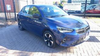Vrakbiler auto Opel Corsa Corsa F (UB/UH/UP), Hatchback 5-drs, 2019 Electric, Corsa-e 50kWh 2021/2