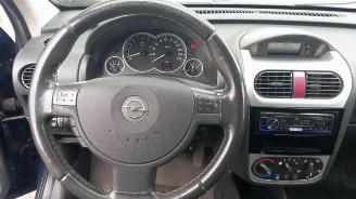 Opel Corsa Corsa C (F08/68), Hatchback, 2000 / 2009 1.2 16V picture 11