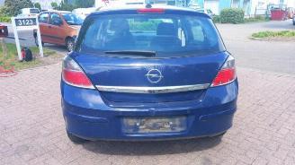 Opel Astra  picture 6
