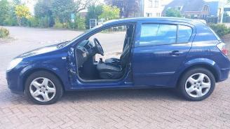 Opel Astra  picture 4