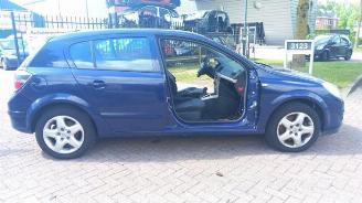 Opel Astra  picture 8