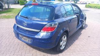 Opel Astra  picture 7