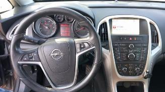 Opel Astra Astra J (PC6/PD6/PE6/PF6), Hatchback 5-drs, 2009 / 2015 1.7 CDTi 16V 110 picture 12