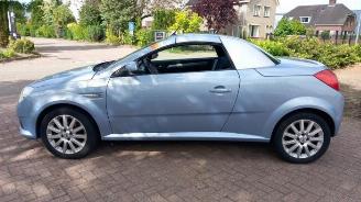 Opel Tigra Tigra Twin Top, Cabrio, 2004 / 2010 1.4 16V picture 4