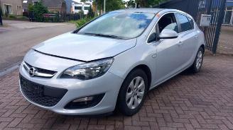 Opel Astra Astra J (PC6/PD6/PE6/PF6), Hatchback 5-drs, 2009 / 2015 1.4 Turbo 16V ecoFLEX 120 picture 3