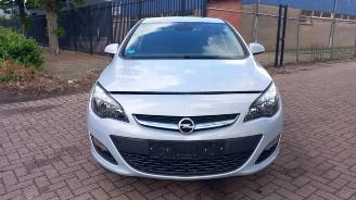 Opel Astra Astra J (PC6/PD6/PE6/PF6), Hatchback 5-drs, 2009 / 2015 1.4 Turbo 16V ecoFLEX 120 picture 2