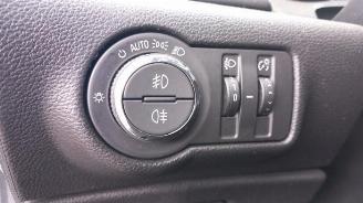 Opel Astra Astra J (PC6/PD6/PE6/PF6), Hatchback 5-drs, 2009 / 2015 1.4 Turbo 16V ecoFLEX 120 picture 26