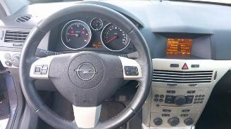 Opel Astra Astra H SW (L35), Combi, 2004 / 2010 1.7 CDTi 16V picture 12
