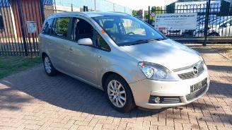 Démontage voiture Opel Zafira Zafira (M75), MPV, 2005 / 2015 2.2 16V Direct Ecotec 2007/8