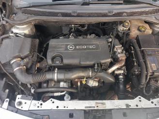 Opel Astra Astra J Sports Tourer (PD8/PE8/PF8), Combi, 2010 / 2015 1.7 CDTi 16V picture 9