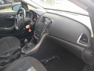 Opel Astra Astra J Sports Tourer (PD8/PE8/PF8), Combi, 2010 / 2015 1.7 CDTi 16V picture 10