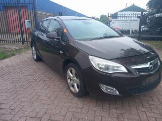 Auto da rottamare Opel Astra Astra J Sports Tourer (PD8/PE8/PF8), Combi, 2010 / 2015 1.6 16V 2011/11