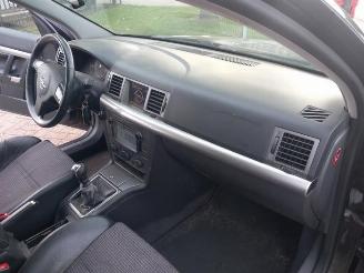 Opel Vectra Vectra C GTS, Hatchback 5-drs, 2002 / 2008 2.2 DIG 16V picture 16
