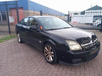 Coche siniestrado Opel Vectra Vectra C GTS, Hatchback 5-drs, 2002 / 2008 2.2 DIG 16V 2004/6