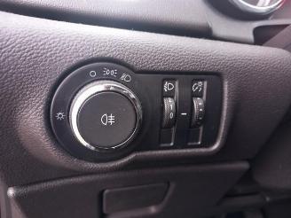Opel Astra Astra J (PC6/PD6/PE6/PF6), Hatchback 5-drs, 2009 / 2015 1.4 Turbo 16V picture 26