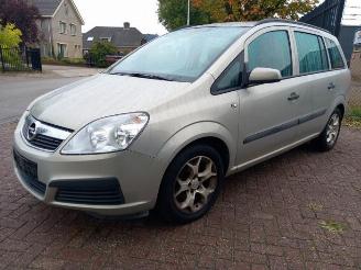 Opel Zafira Zafira (M75), MPV, 2005 / 2015 2.2 16V Direct Ecotec picture 3