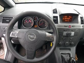 Opel Zafira Zafira (M75), MPV, 2005 / 2015 1.8 16V Ecotec picture 12