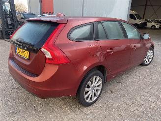 Volvo V-60 2.0 D picture 4