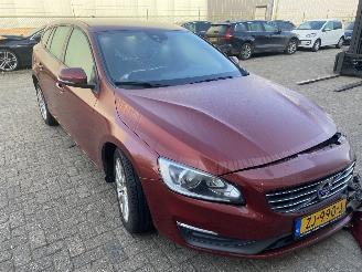 Volvo V-60 2.0 D picture 3