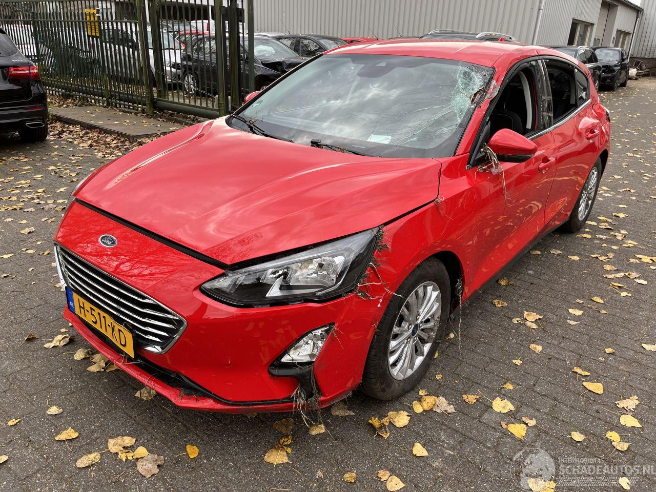 Ford Focus 1.0 Ecoboost Titanium Business  5 Drs