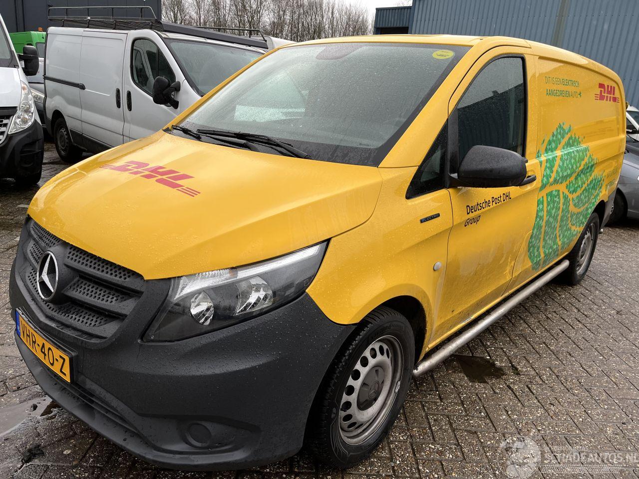 Unfall Kfz Mercedes Vito Electric Automaat 