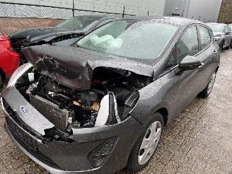 damaged passenger cars Ford Fiesta 1.1 Trend 2018/6