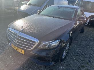 Schadeauto Mercedes E-klasse 200 D  Sedan   Automaat 2018/7