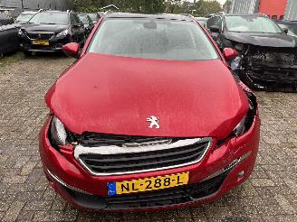 Peugeot 308 SW  1.2 PureTech Style picture 2