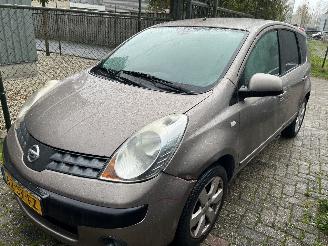 Coche accidentado Nissan Note 1.6 First Note 2006/5