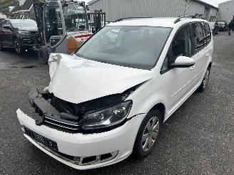 skadebil auto Volkswagen Touran 1.2 TSI Comfortline 2011/9