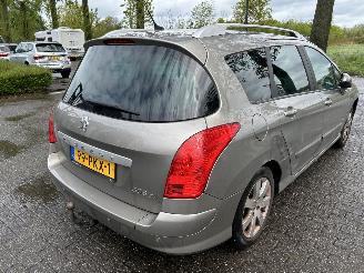 Peugeot 308 SW   1.6 VTI picture 5