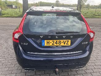 Volvo V-60 2.4  D5 Twin Engine AWD  Automaat picture 8