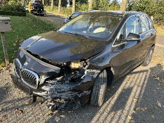 uszkodzony samochody osobowe BMW 2-serie 218i Active Tourer High Executive  Automaat 2019/5