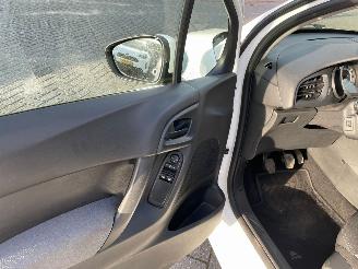 Citroën C3 1.0 VTi  Attraction picture 12
