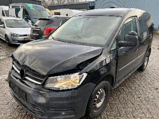damaged commercial vehicles Volkswagen Caddy 2.0 TDI 2019/8