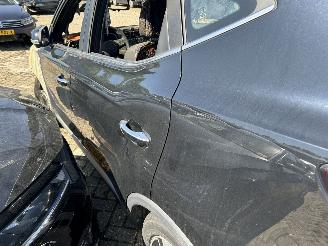MG ZS EV ( zware brandschade ) picture 6