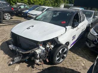 Schadeauto Opel Corsa-E Elegance  Automaat 2022/9