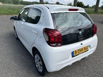 Peugeot 108 1.0  e-VTI  Active picture 8