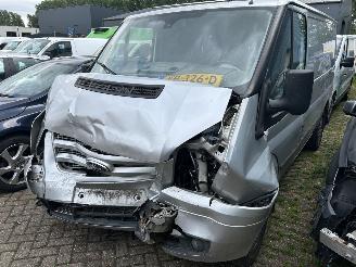 danneggiata veicoli commerciali Ford Transit 2.2 TDCI 2013/1